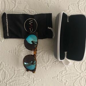 NWOT WearMe Pro mirrored tortoise shell sunglasses